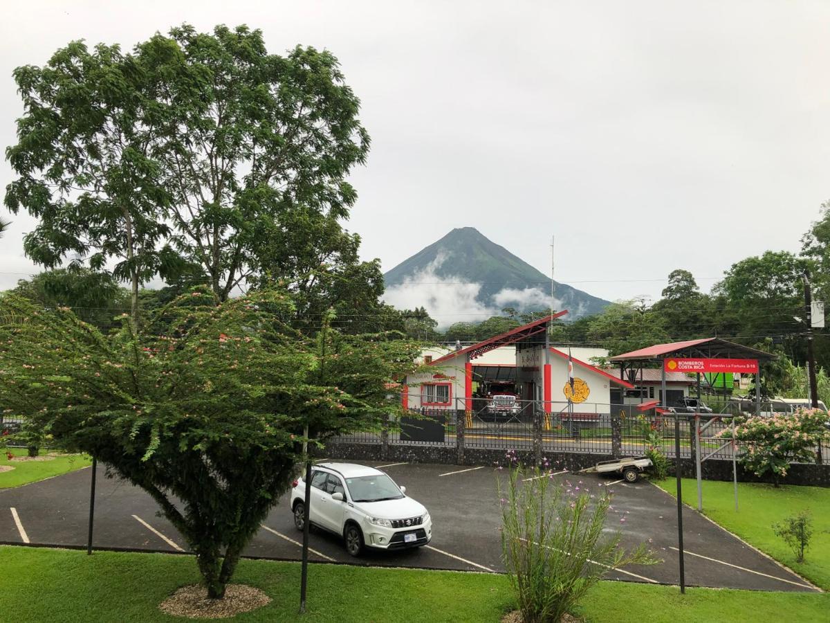 Condo'S Vista Al Volcan La Fortuna Bagian luar foto