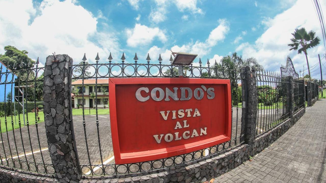 Condo'S Vista Al Volcan La Fortuna Bagian luar foto